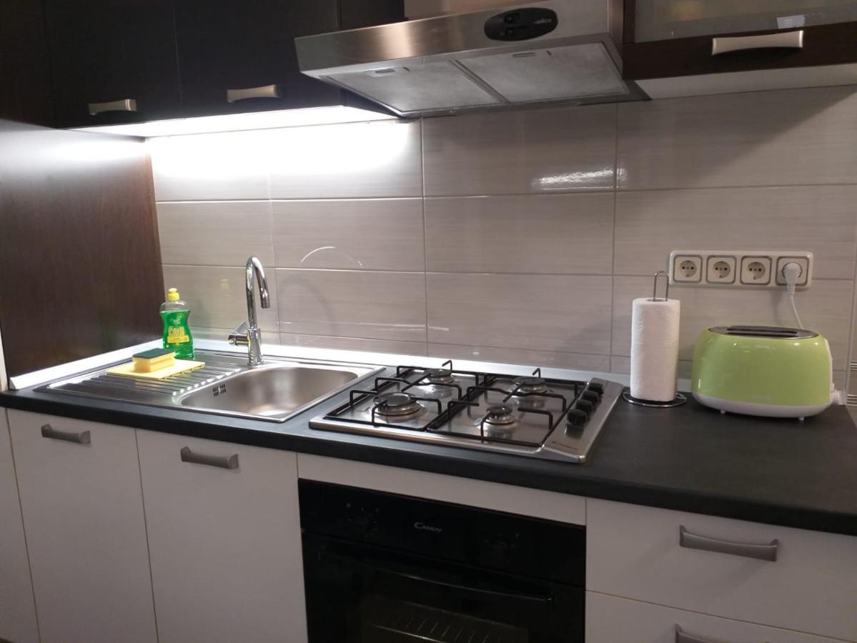 Apartments Battistutti - Free Private Parking ซาเกร็บ ภายนอก รูปภาพ